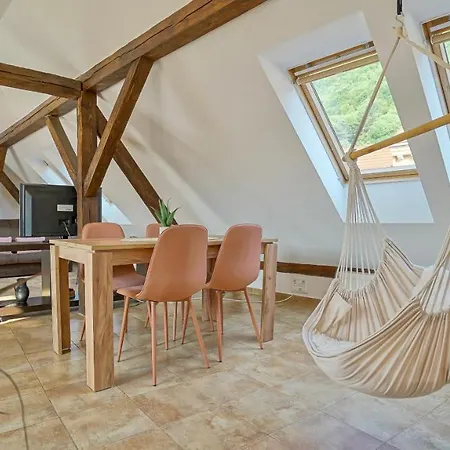 Rooftop Proprety With Large Terrace & Stunning Views -