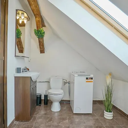Rooftop Proprety With Large Terrace & Stunning Views - *