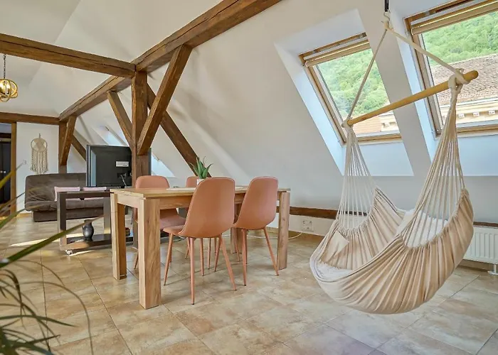 Rooftop Proprety With Large Terrace & Stunning Views -